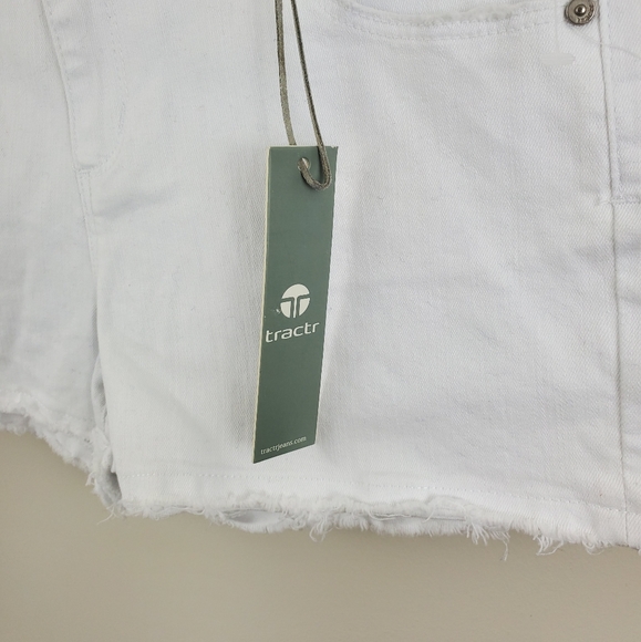 NWT Tractr White Jean Shorts Size 14 Waist 28 - Picture 2 of 4